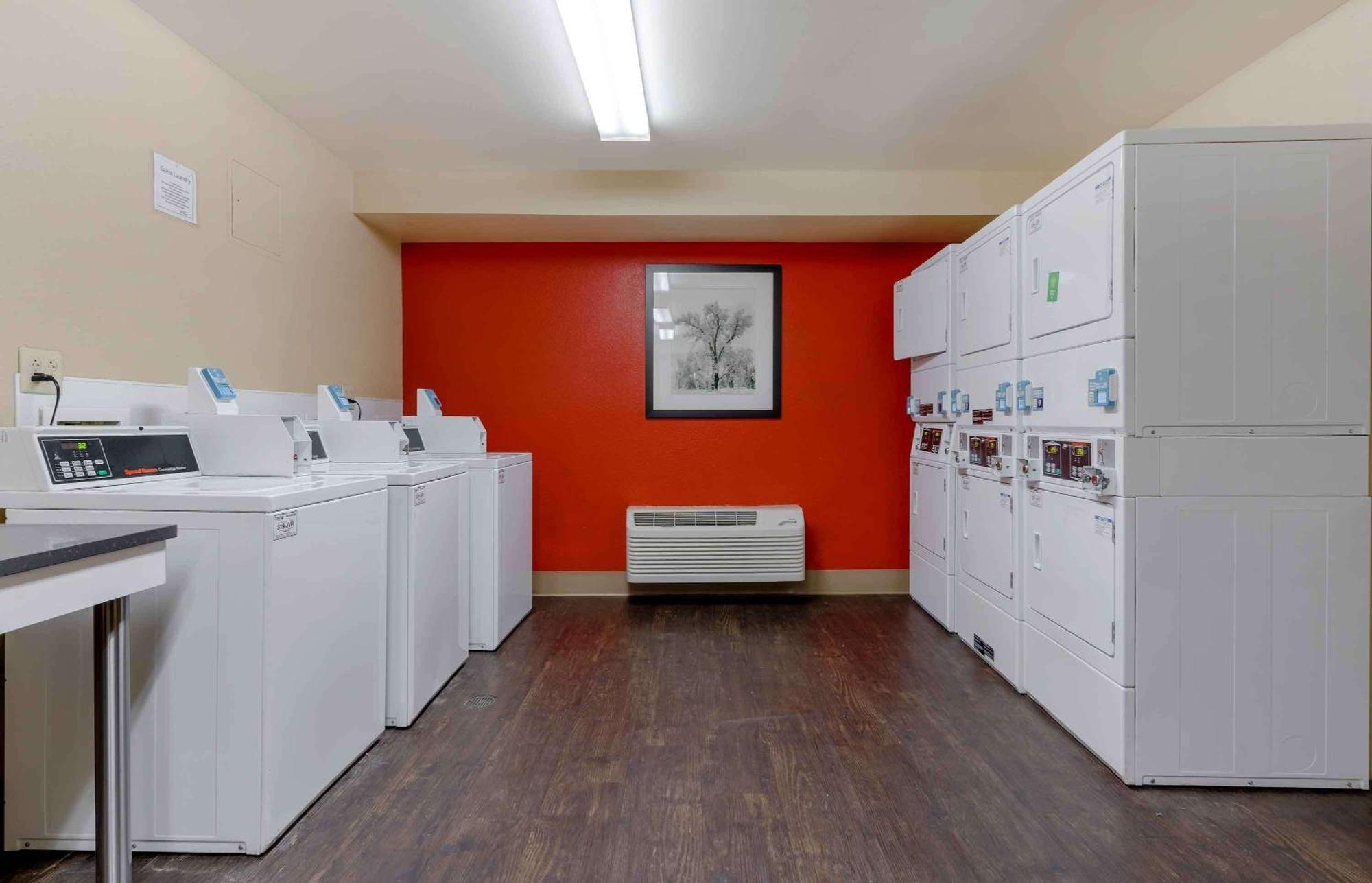Extended Stay America Suites - Tucson - Grant Road Bagian luar foto